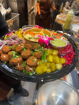 Photo of Falafel Hummus Platter