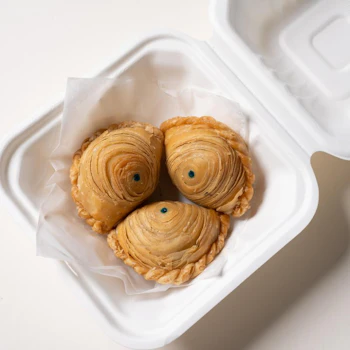 Photo of Curry Puff Kapow
