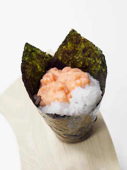 Photo of Spicy Salmon Handrolls
