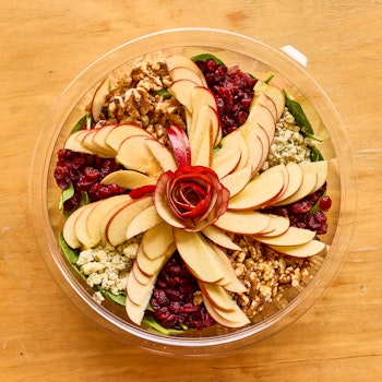 Photo of Spinach-Apple-Cranberry Salad