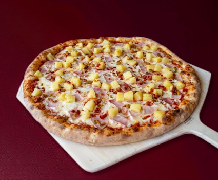 Photo of Individual Hawaiian Pizza