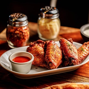 Photo of Order of Chicken Wings