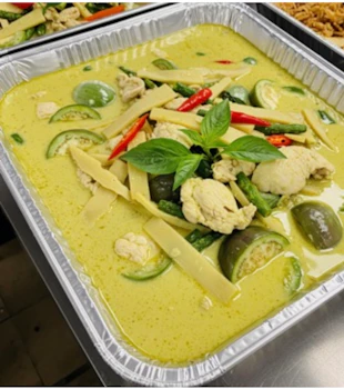 Photo of Tray of Green Curry