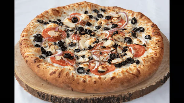 Photo of 10" Specialty Greek Pizza