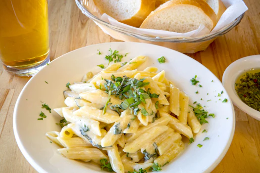Photo of Penne Salsa Blanca