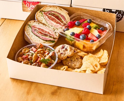 Photo of Individual Gusto Lunch Boxes