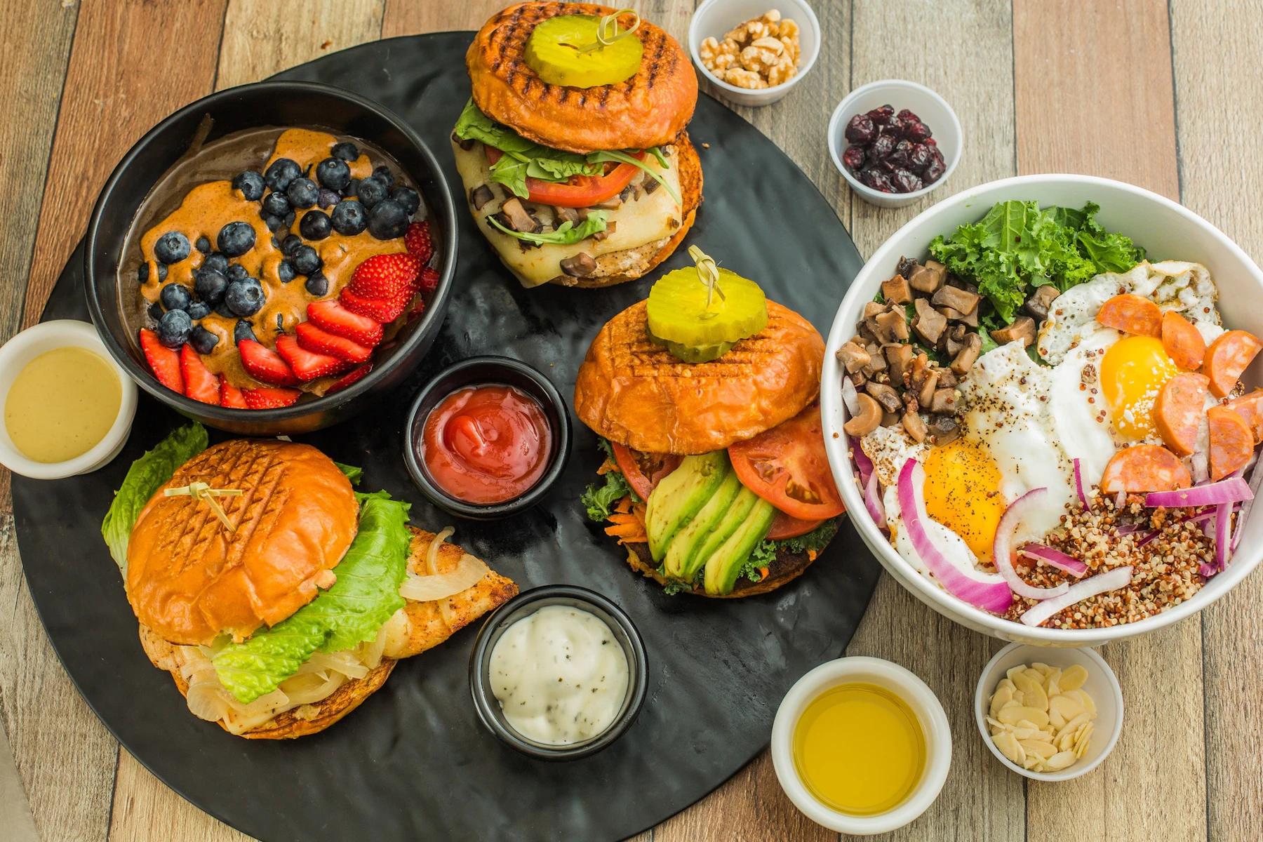 Green Blend / Balanced Food Corporate Catering and Group Ordering located in New York City. Green Blend / Balanced Food's top menu items include Kalemelized Grain Bowl, Chipotle Grain Bowl, Falafel Grain Bowl.