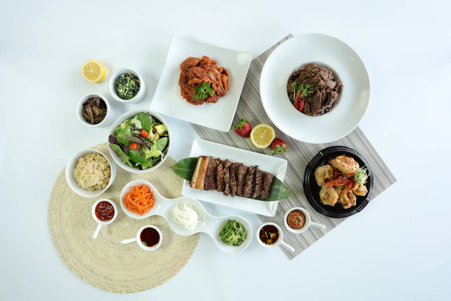 Oleego Corporate Catering and Group Ordering located at 735 S Figueroa St ste 123, Los Angeles, CA 90017, USA. Oleego's top menu items include Spicy Pork Bulgogi Bowl, Beef Bulgogi Bowl, Salmon Bowl.