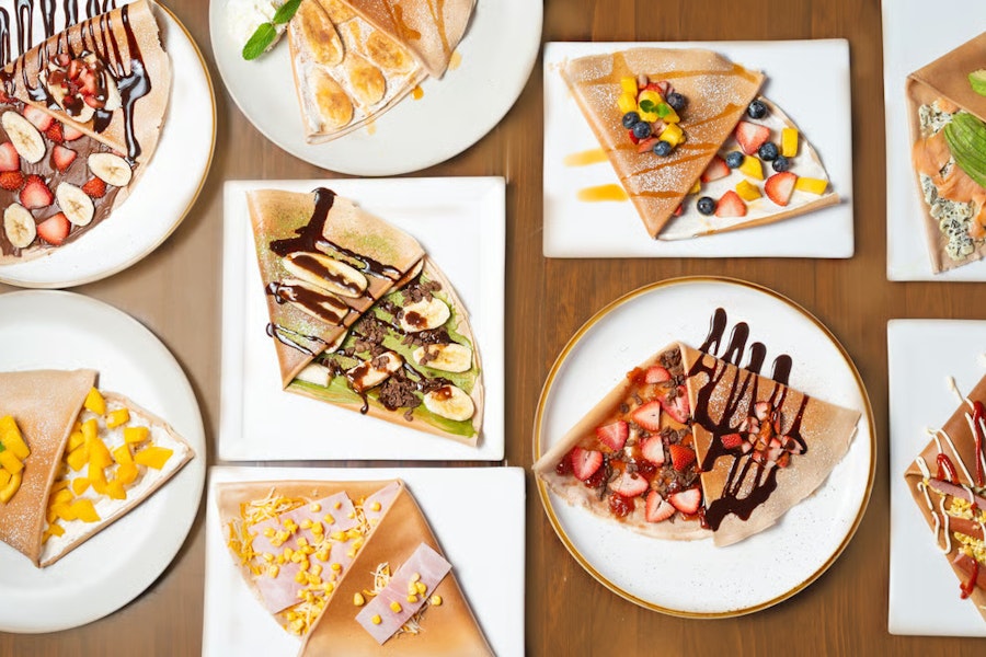 Crepe Select Corporate Catering and Group Ordering located at 1713 Wilson Blvd, Arlington, VA 22209, USA. Crepe Select's top menu items include Banoffee Crepe, Strawberries & Nutella Crepe, Matcha KOKO Crepe.