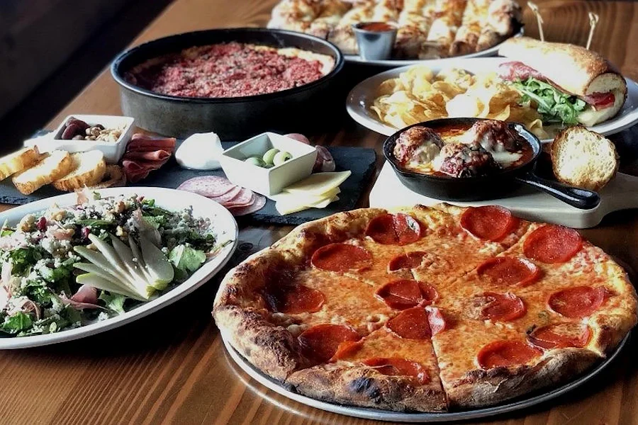 Johnny Mo's Pizzeria Corporate Catering and Group Ordering located at 558 Main St suite 200, Edmonds, WA 98020, USA. Johnny Mo's Pizzeria's top menu items include Greek Salad, Vodka Pasta, Pesto Pasta.