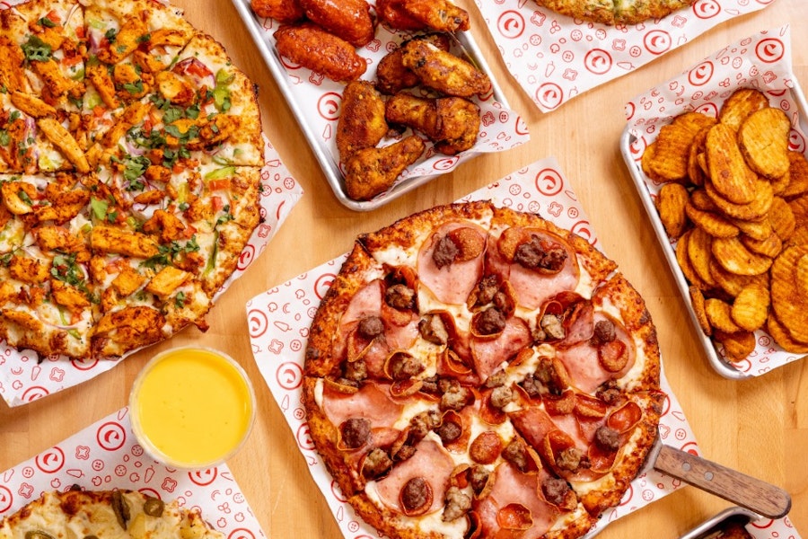 Curry Pizza House Corporate Catering and Group Ordering located at 135 S B St, San Mateo, CA 94401, USA.