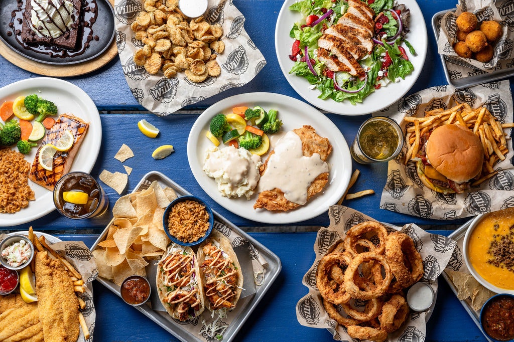 Willie's Grill & Icehouse LLC Corporate Catering and Group Ordering located at 945 Hwy 6, Sugar Land, TX 77478, USA.