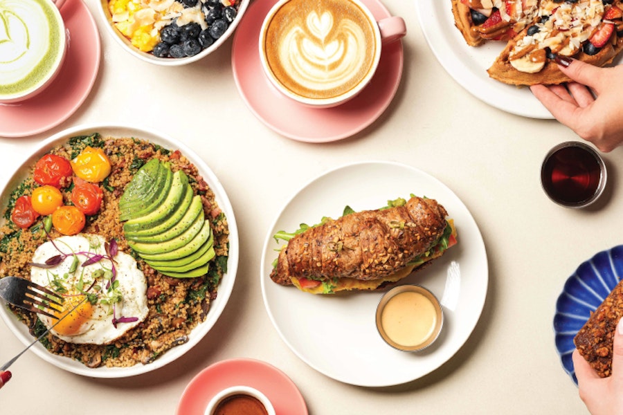 Carrot Express Corporate Catering and Group Ordering located in New York City, Miami. Carrot Express's top menu items include Poke Bowl, Liv Wrap, Tuna-Cado Sandwich.