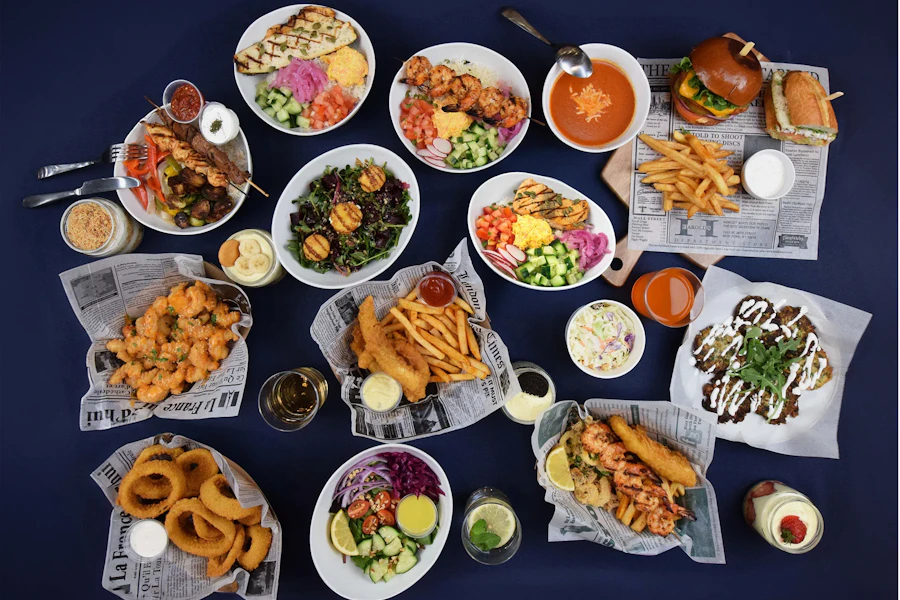 Le Marine Fish & Grill Corporate Catering and Group Ordering located at 5959 Shellmound St ste 13, Emeryville, CA 94608, USA. Le Marine Fish & Grill's top menu items include Grilled Salmon Bowl, Fried Goat Cheese Beet Salad Bowl, Tuna Melt Sandwich.
