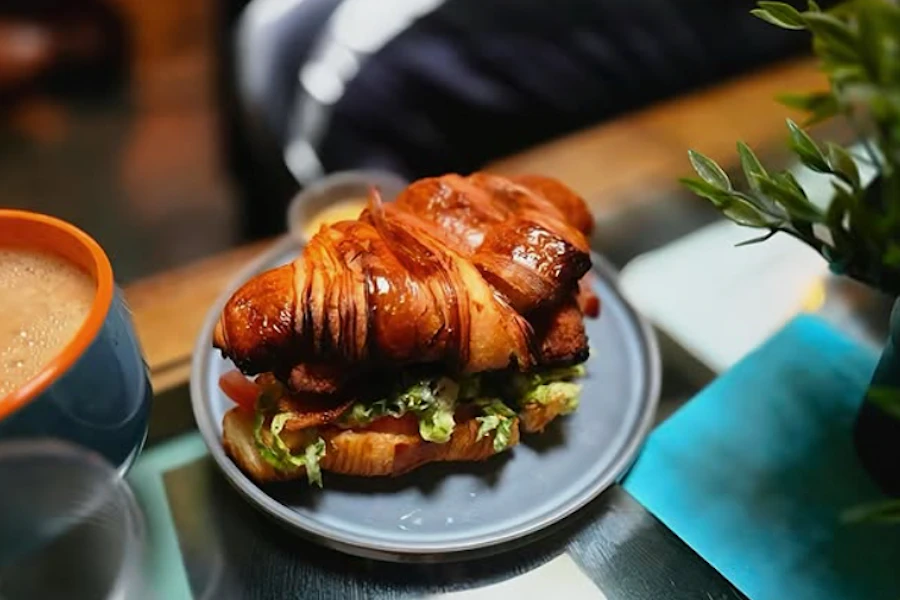 El Barrista Cafe Corporate Catering and Group Ordering located at 2154 3rd Ave, New York, NY 10035, USA.