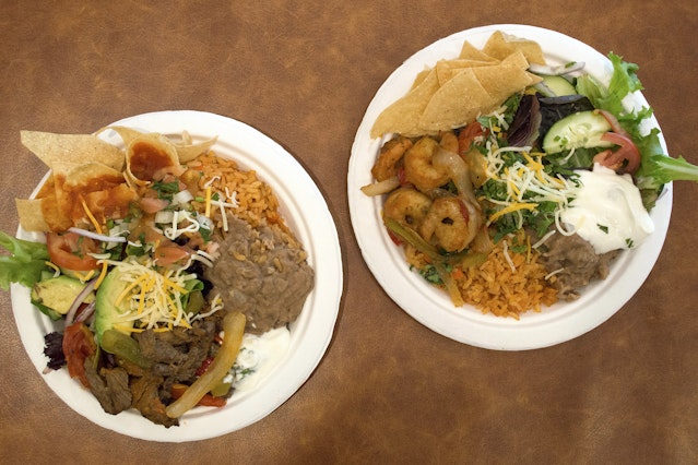 Create a Customized Fajita Plate