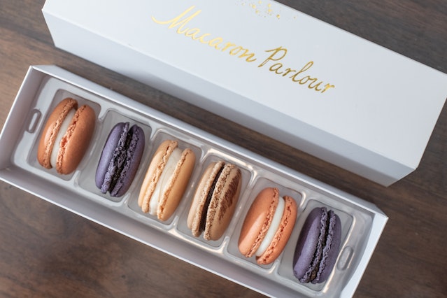 Falling for French Macarons