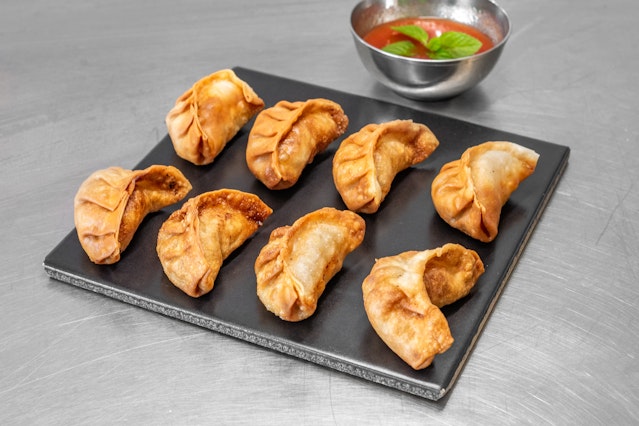 Momo Dumpling Happy-Hour