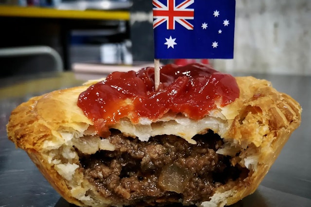Barangaroos Aussie Meat Pies