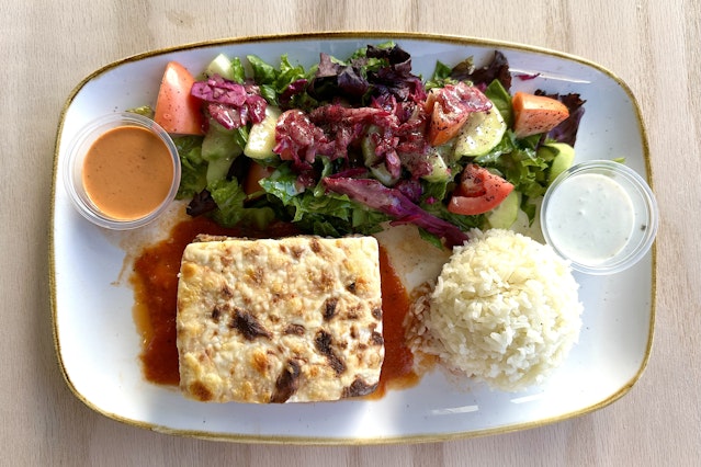 Fresh and Filling Mediterranean Buffet - Image 2