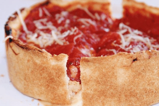 Individual Chicago Deep Dish Pizzas - Image 2