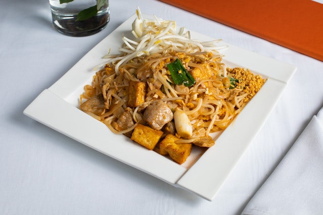 Hearty Thai Buffet