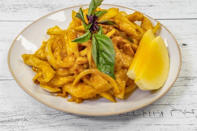 Individual Burmese Boxed Lunches - Image 1