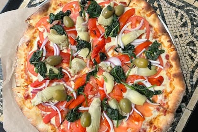 It's an Argentinian Pizza Party!