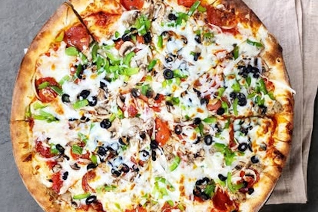 It's a Napoli Pizza Party!