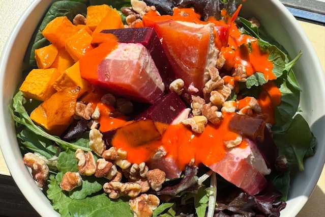 Individual Salads, Sandwiches, and Wraps