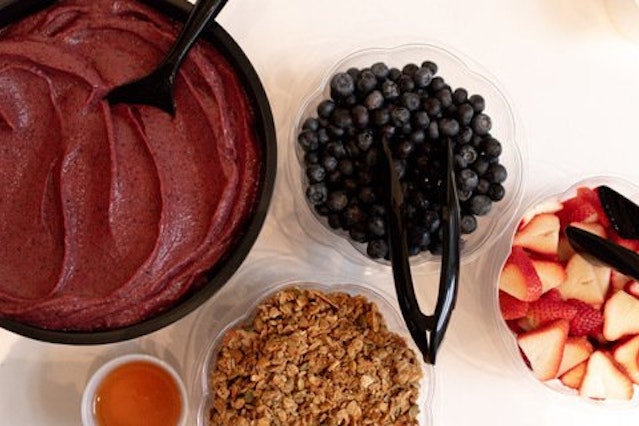 Build Your Own Yogurt and Smoothie Bowls