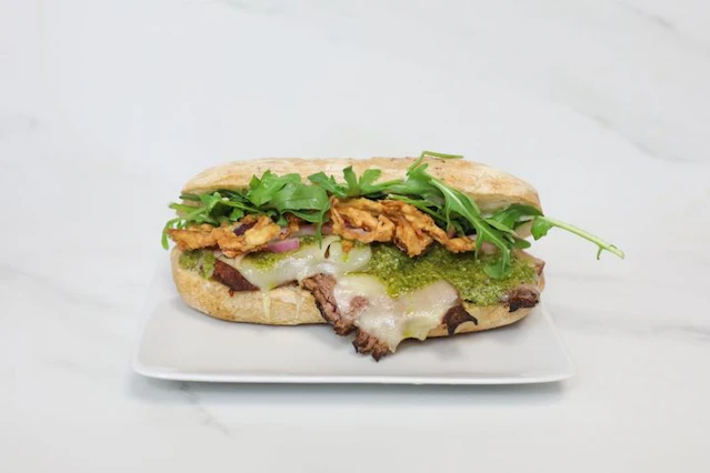 Entree and Sandwich Boxed Lunches - Main Image